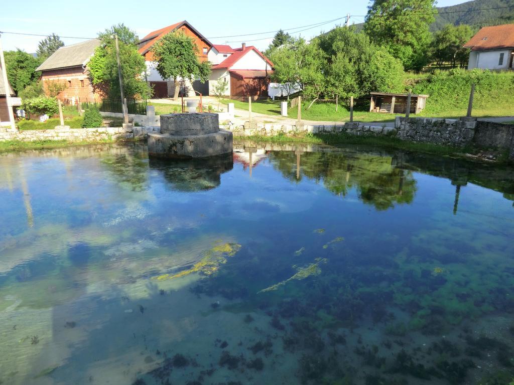 Ethno House Izvor Hotel Vrelo Korenicko Bagian luar foto